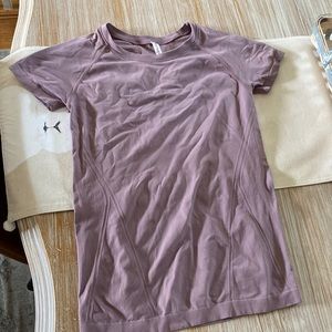 Athleta shirt size small